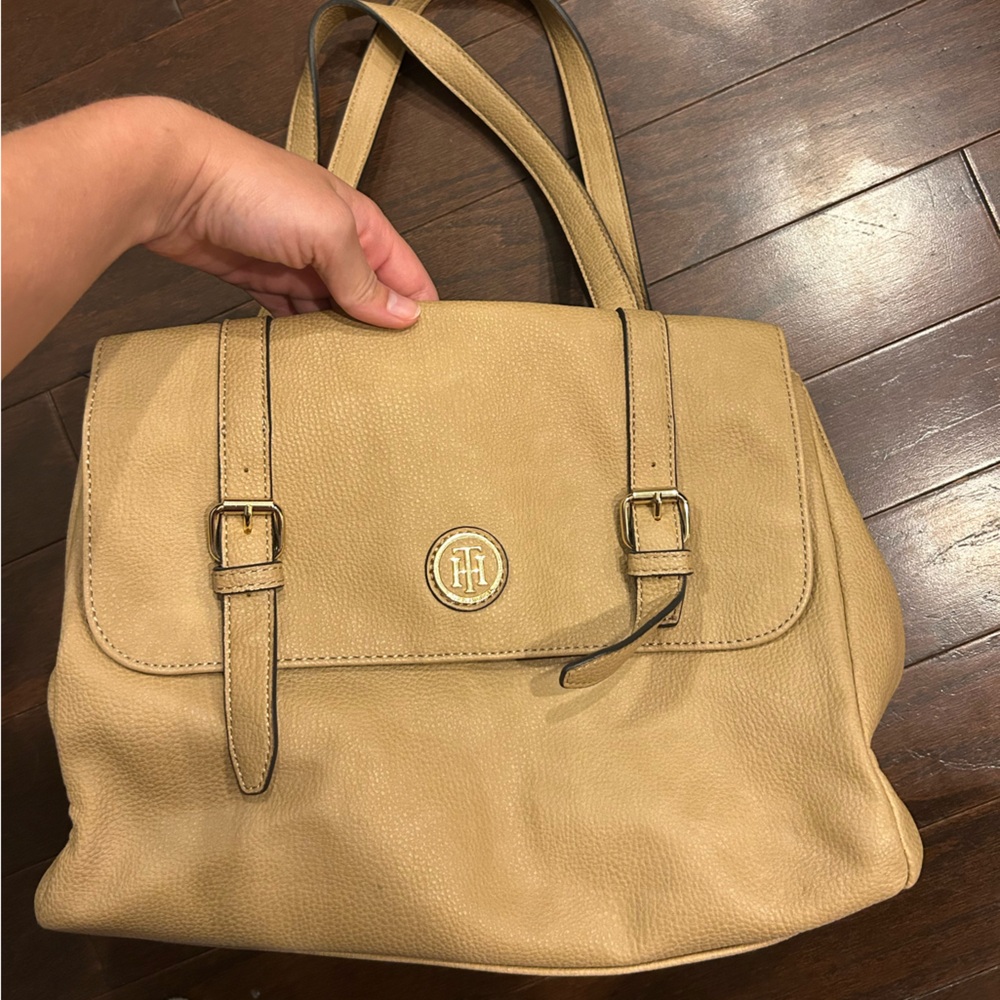 Tan Ralph Lauren Leather Purse